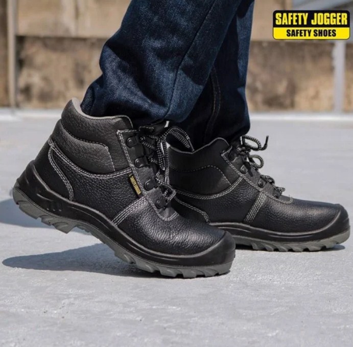 Giày bảo hộ lao động chống nhiệt