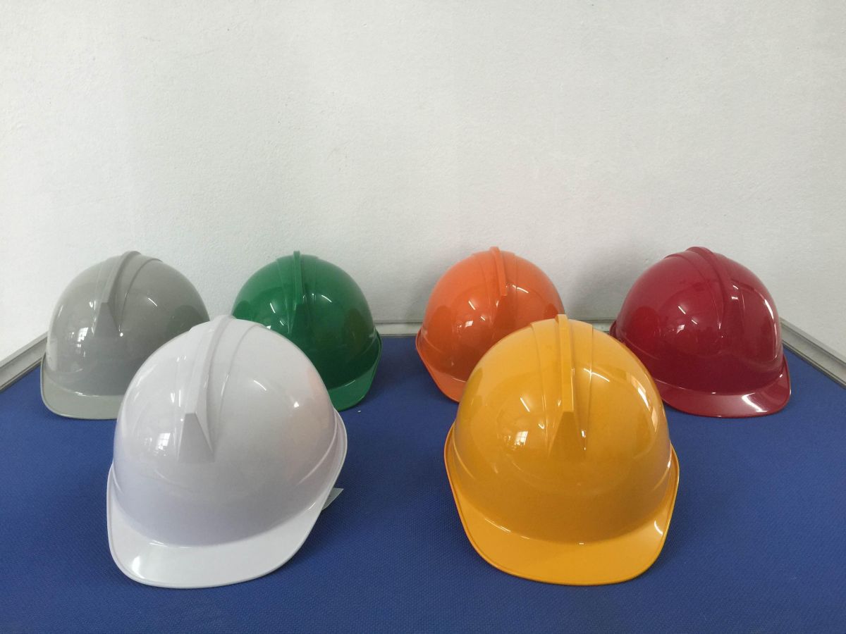 Chọn mua mũ bảo hộ phù hợp với công việc của bạn